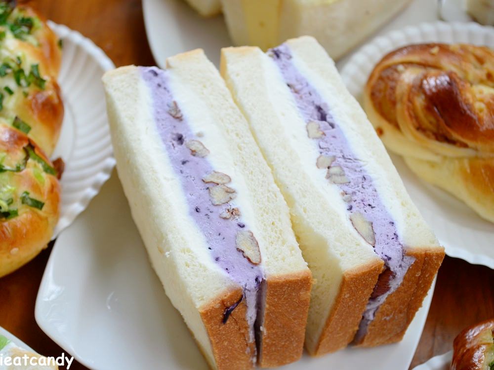 彰化美食_馥漫麵包花園-彰化店│全新推出水果三明治、古早味熱銷推薦，還有彌月蛋糕的客製小禮。