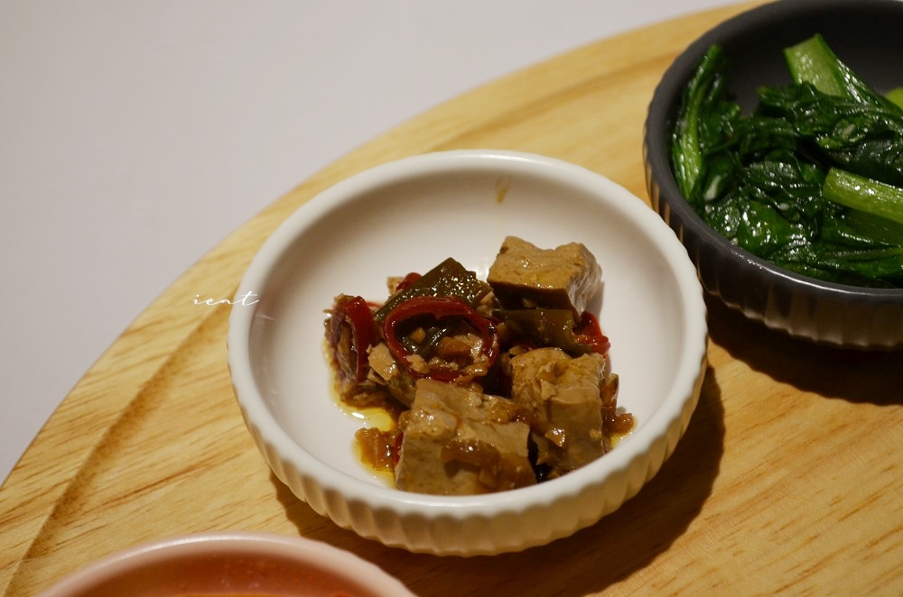 DoDo微風餐館│彰化田中聚餐選擇，使用原型牛肉自己切、自己料理！